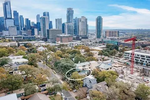 1115 W 7th St #106, Austin, TX 78703