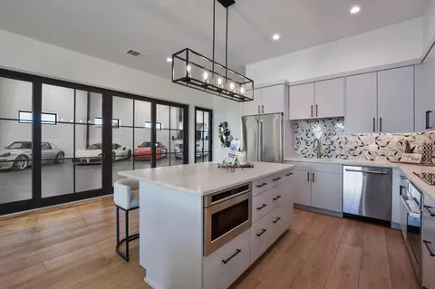 Kitchen - 1301 O Reilly Dr, Austin, TX 78734 photo 5 of 8