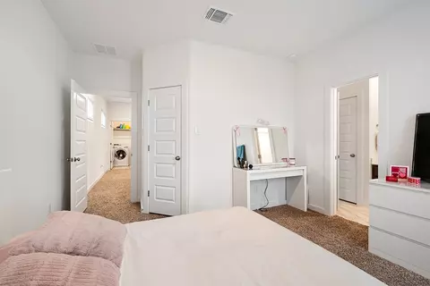 Bedroom - 12612 Penguin Path, Manor, TX 78653 photo 2 of 7