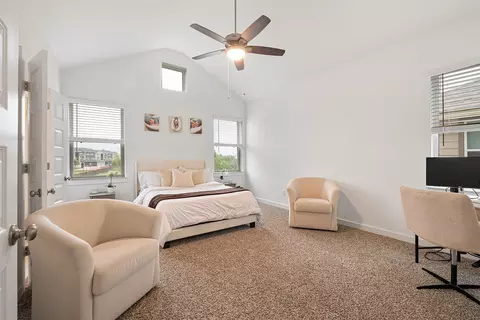 Bedroom - 12612 Penguin Path, Manor, TX 78653 photo 5 of 7