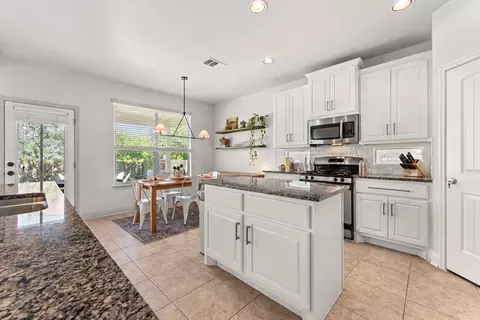 Kitchen - 11005 Desert Willow Loop, Austin, TX 78748 photo 3 of 8