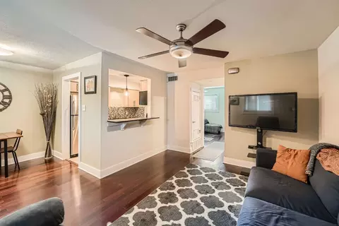 3815 Guadalupe St #103, Austin, TX 78751