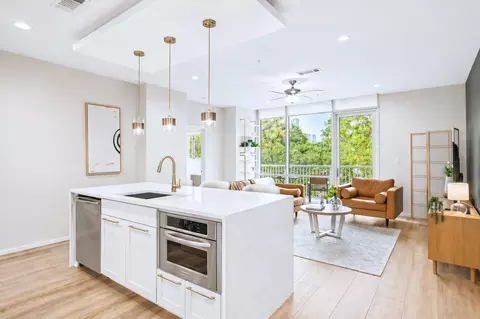 1600 Barton Springs Rd #4205, Austin, TX 78704
