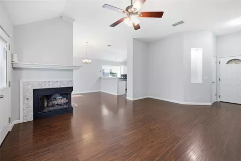 2922 Wickersham Ln, Austin, TX 78741