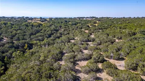 129 Lost Canyon Crk, Bertram, TX 78605 photo 4