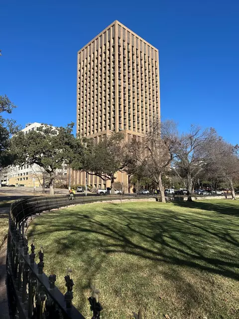 1122 Colorado St #1502, Austin, TX 78701