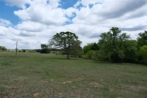446 Herron Trl, Mcdade, TX 78650 photo 18