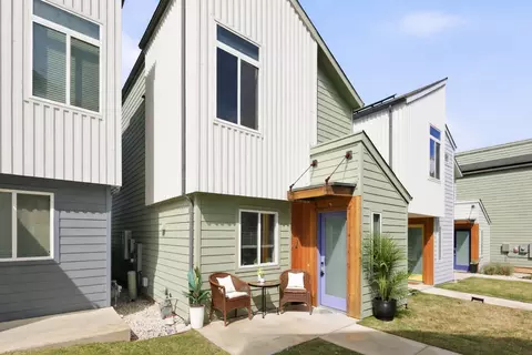 814 N Bluff Dr #74, Austin, TX 78745