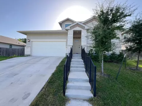 929 Main St, Hutto, TX 78634