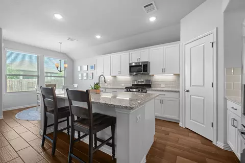 4174 Kingsley Ave, Round Rock, TX 78681