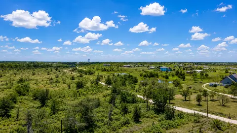 2500 NE County Road 466 Dr, Elgin, TX 78621 photo 12