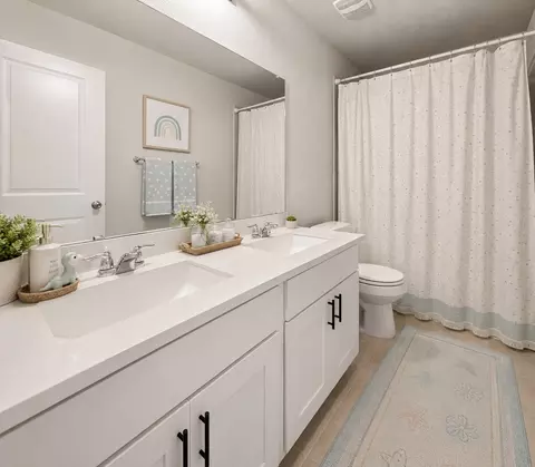 Bath - 2233 Calvert Dr, Leander, TX 78641 photo 4 of 4