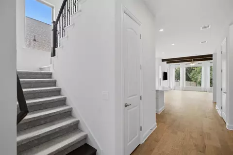 Entry Way - 213 Diamondback Dr, Georgetown, TX 78628 photo 1 of 3