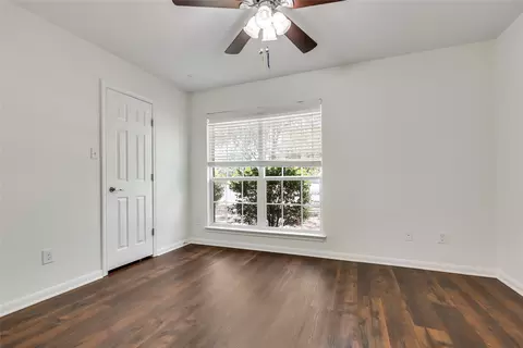 Bedroom - 100 Barn Owl Loop, Leander, TX 78641 photo 4 of 7