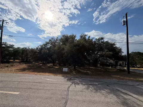 216 Dunkeld Dr, Spicewood, TX 78669