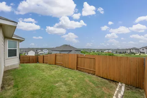 Exterior - 6509 Rounded Pebble Ln, Buda, TX 78610 photo 8 of 10