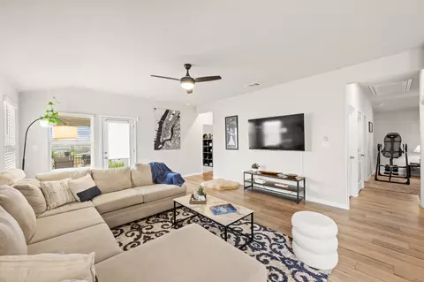 Living - 6509 Rounded Pebble Ln, Buda, TX 78610 photo 3 of 4