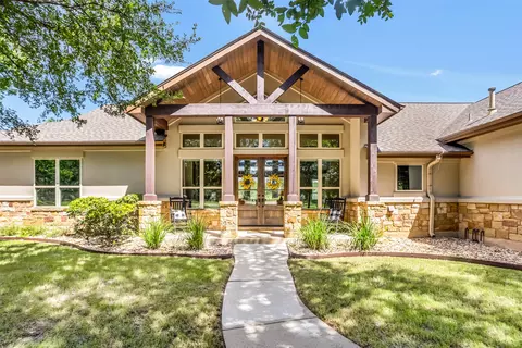 Exterior - 101 Adobe Cv, Georgetown, TX 78633 photo 2 of 9