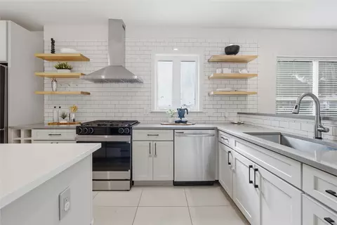 Kitchen - 2007 E 2nd St, Austin, TX 78702 photo 1 of 3