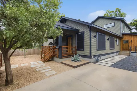 Exterior - 2007 E 2nd St, Austin, TX 78702 photo 3 of 4