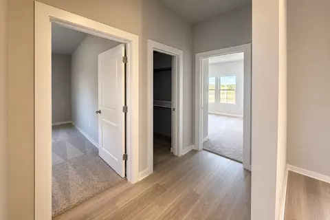 Entry Way - 164 Wind Hl, Jarrell, TX 76537 photo 4 of 4