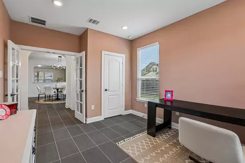 Entry Way - 305 Kat Garnet Dr, Kyle, TX 78640 photo 4 of 5