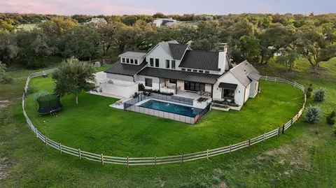 191 Flat Creek Trl, Wimberley, TX 78676