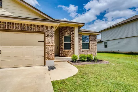 Exterior - 233 Forest Moon Ln, Kyle, TX 78640 photo 6 of 10