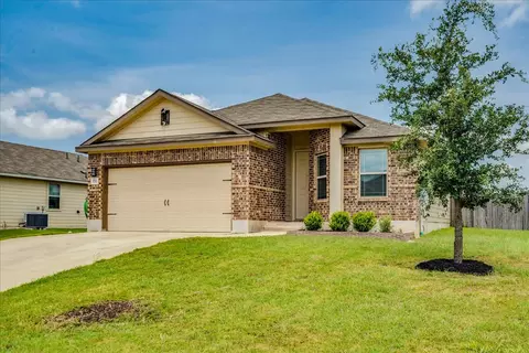 Exterior - 233 Forest Moon Ln, Kyle, TX 78640 photo 3 of 10
