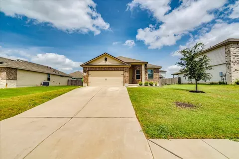 Exterior - 233 Forest Moon Ln, Kyle, TX 78640 photo 2 of 10