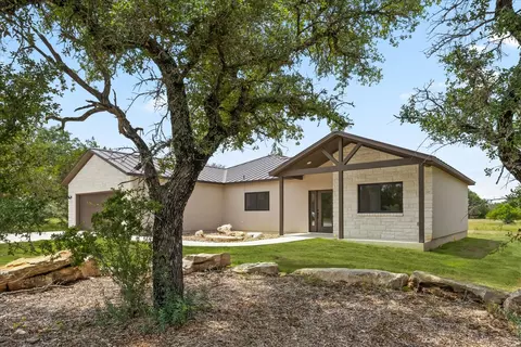 114 Rolling Hill Dr, Horseshoe Bay, TX 78657