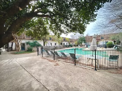 7801 Shoal Creek Blvd #246, Austin, TX 78757