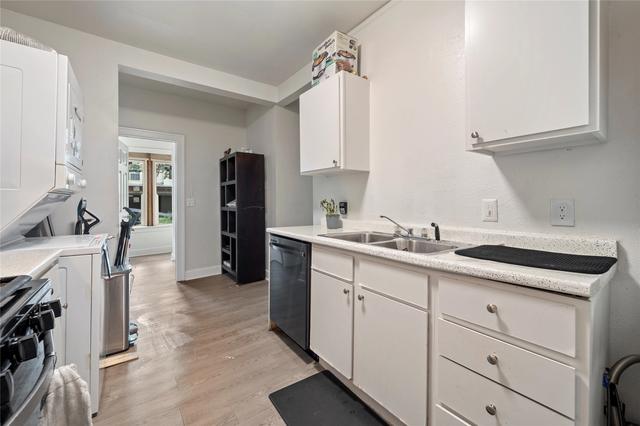 201 W 31st St #A, Austin, TX 78705