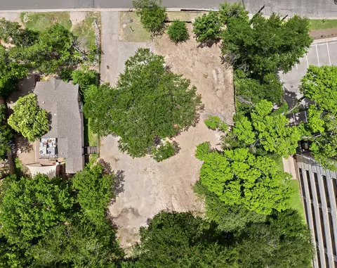 517 Bouldin Ave, Austin, TX 78704