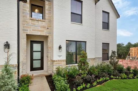 Exterior - 121 Beebalm Cv, Georgetown, TX 78633 photo 2 of 6
