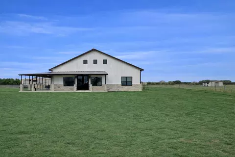 171 Lila Ln, Bertram, TX 78605