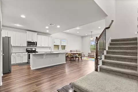 Entry Way - 213 Munk Ln, Leander, TX 78641 photo 2 of 5