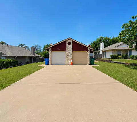 2013 Margalene Way, Austin, TX 78728