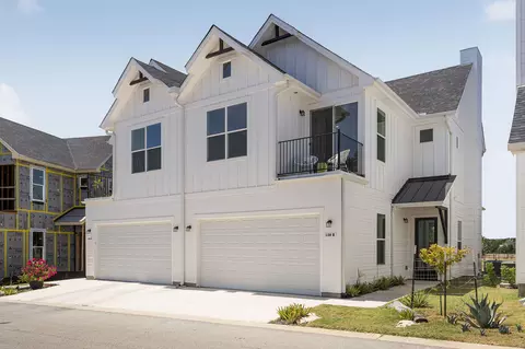 136 Lourdes Ct #B, Dripping Springs, TX 78620