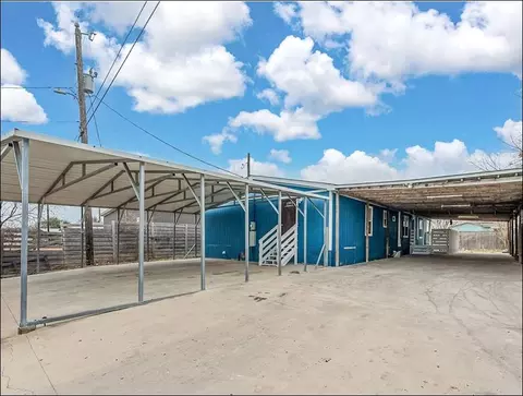 652 Stag Horn Pass, Kyle, TX 78640