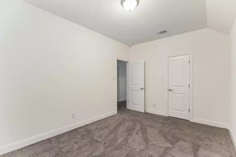 Bedroom - 124 Redtail Ln, Leander, TX 78641 photo 4 of 4