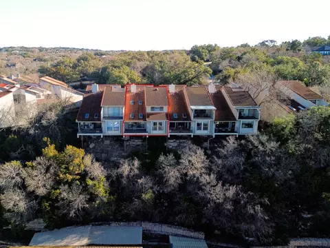 6820 Cypress Pt N #6, Austin, TX 78746