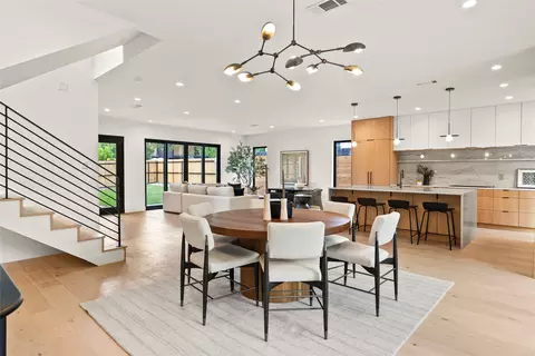 1005 W Johanna St, Austin, TX 78704