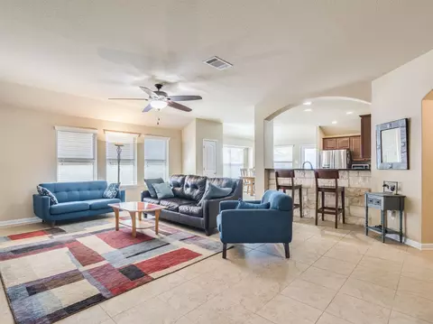 101 Beargrass Dr, Kyle, TX 78640