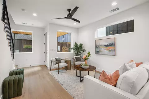 Other - 5104 Stone Gate Dr #2, Austin, TX 78721 photo 1 of 10