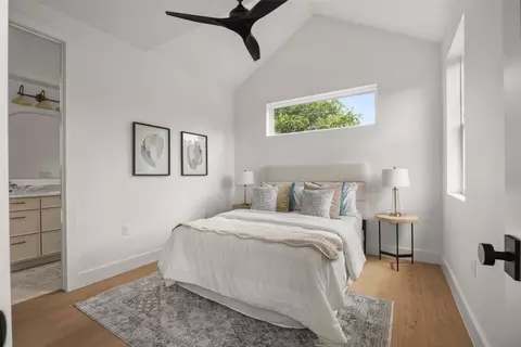 Bedroom - 5104 Stone Gate Dr #2, Austin, TX 78721 photo 1 of 10