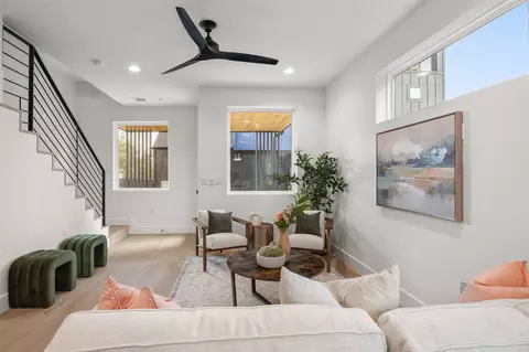 Living - 5104 Stone Gate Dr #2, Austin, TX 78721 photo 2 of 3