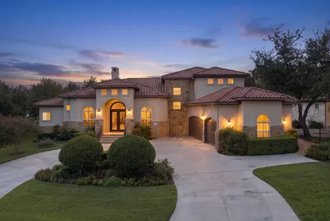 3 Gentlebrook Bnd, The Hills, TX 78738