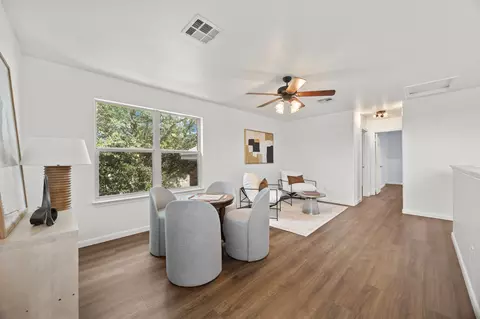 Entry Way - 113 Bexar Forest Cv, Elgin, TX 78621 photo 1 of 3