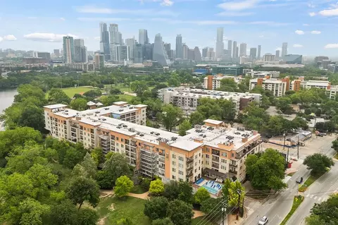 1900 Barton Springs Rd #2021, Austin, TX 78704